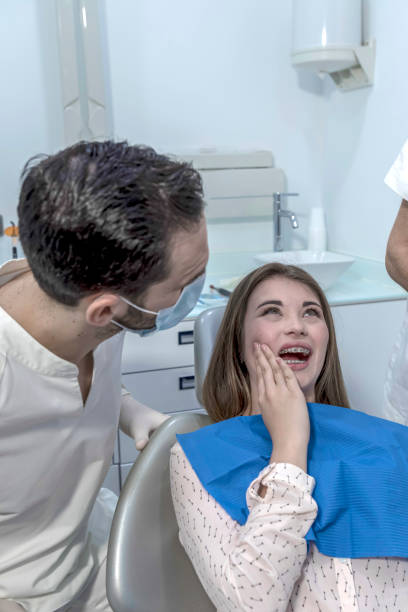 Best Emergency Broken Tooth Repair in Fairview Park, IN